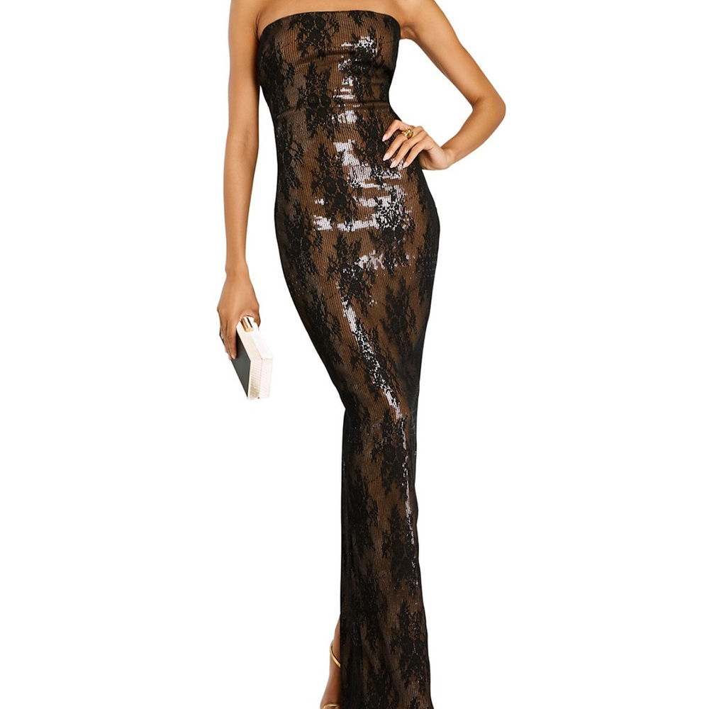 RETROFETE Elegant Black Lace Strapless Gown